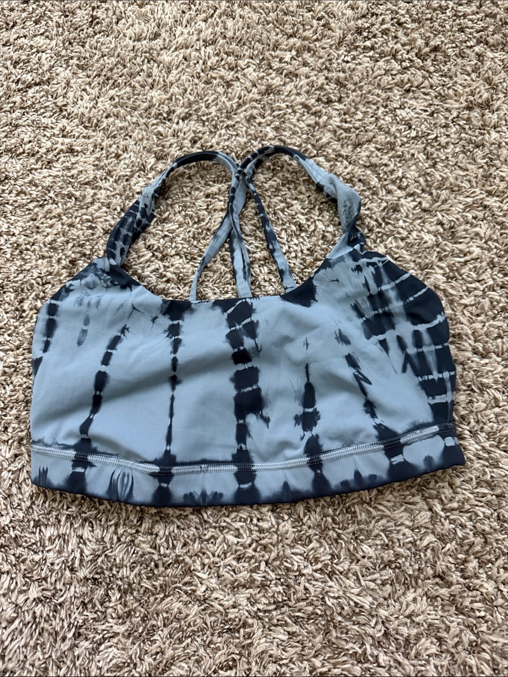 Lululemon sports bra